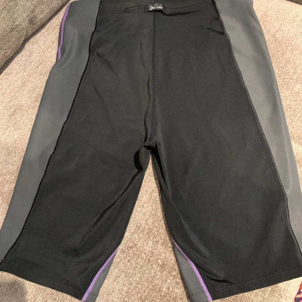 CW-X Compression Shorts size L, EUC - Picture 2 of 5